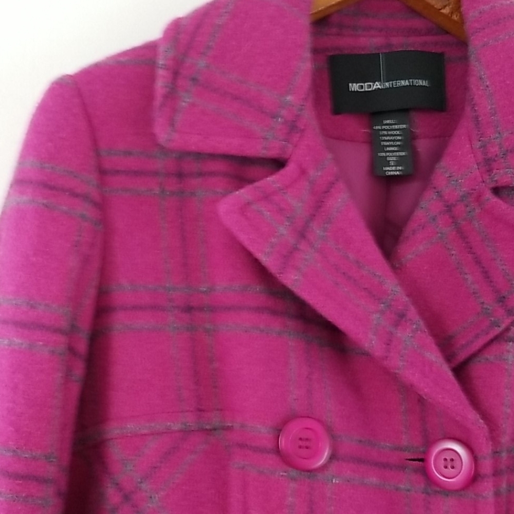 Moda INTERNATIONAL Women Raspberry Wool Peacoat - Picture 4 of 12
